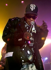 Sly and the Family Stone play the Opera House in Bournemouth. Mojo review. (Simon Fernandez/Wikimedia Commons)
